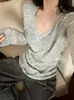 Suéter de punto gris muy elegante con cuello en V para mujer, perfecto para otoño e invierno, con un look clásico y elegante, adecuado como capa interior ajustada o prenda exterior