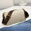 Bolsa Boston Grande Capacidade Casual e Moderna 2024 Nova Moda Bolsa de Ombro Transversal Estampada Bolsa para Mãe de Meia-Idade