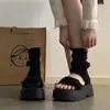 Botas Melaleuca Sandálias Romanas Femininas Verão 2026 Novo Estilo Super Bonitas Menina Sensual Sandálias de Solado Grosso que Aumentam a Altura