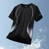 Nova Camiseta Masculina de Seda Gelada Gradiente de Verão Esportiva Casual para Corrida Fitness Respirável Manga Curta Camisa Masculina para Exterior de Secagem Rápida