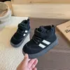 Sapatos de Veludo e Algodão para Crianças 2025 Inverno Populares Quentes e Espessos Sapatos Casuais para Bebês Meninas, Sapatos da Moda Cor Lisa para Meninos