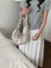 Nova Bolsa Nuvem de Cetim com Bolinhas 2026 para Mulheres, Bolsa Transversal Estilo Coreano Estilo Preguiçoso, Casual e Versátil, Bolsa de Ombro de Alta Qualidade