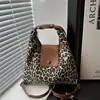 Moda Ombro Outono e Inverno Feminino Capacidade Mochila de Trabalho Mochila Tote Grande Capacidade 100 Estampa de Leopardo Bolsa de Estudante