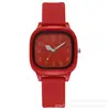 Reloj Cuadrado Estilo Academia Coreana Moda Casual Simple Temperamento para Estudiantes de Secundaria y Preparatoria Color Caramelo Silicona Reloj de Pulsera Pequeño