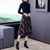 Foto Real de Falda Nueva de Lana a Cuadros Otoño e Invierno 2024 Falda Suelta de Cintura Alta con Línea A Falda Retro de Vuelo Amplio para Mujer