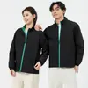 Chaqueta de concha estilo nuevo Ropa de trabajo Cuello alto Bloque de color Primavera Otoño Exterior Montañismo Senderismo Chaqueta 150D Delgada A prueba de viento Impermeable