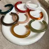 Pulsera Abierta Vintage de Resina Texturizada de Lujo Ligero para Mujer, Simple, de Nicho, Única, de Moda, Elegante, Versátil