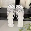 Sandalias de vestir blancas con lunares dulces estilo francés para mujer, aptas para uso en exteriores, nuevo modelo primavera-verano 2026, para combinar con faldas, sandalias de playa
