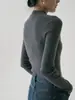 SS STUDIO apresenta uma camada base de lã de peso pesado, lavável à máquina, com gola alta/rolê para mulheres, perfeita para o outono e inverno