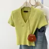 Camiseta de Manga Corta con Cuello en V Coreana Real de Cruzar la Frontera para Mujer Verano Estilo Coreano Ajustada Camisa Base Top Corto Estilo Spice Girl