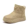 Botas de invierno nuevas de suela gruesa y brillantes para mujer, colección de invierno 2025, forradas de felpa para abrigar, estilo slip-on, botas versátiles para mujer