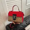 Bolso de Mano con Flores Transfronterizo Bolso de Mujer 2026 Nuevo de Moda Versátil Casual Retro Hombro Único Cruzado Pequeño Cuadrado