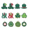 Mistura de 30 Peças de Trevo de Quatro Folhas com Gotejamento de Óleo Sorte Festival Irlandês Pingente Liga Metálica Acessórios para Pulseira Brincos DIY