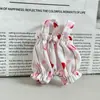Novo estilo pingente Leader Dog, calça floral, roupas de boneca, macacão floral, calça bolha, roupas e acessórios Labubu