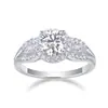 Comércio Exterior Moda de Luxo Leve Anel de Noivado e Casamento com Moissanita Anel Incrustado em Prata de Lei S925 Torna o Amor Mais Cerimonial