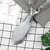 Corbata de color liso versátil uniforme profesional para hombre y mujer estilo coreano corbata de lazo de uniforme escolar doble capa corta para actuación en grupo cuello