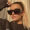 Nuevas gafas de sol de moda estilo europeo y americano transfronterizo, marco cuadrado personalizado de alta gama, patillas irregulares, adelgazantes