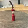 Colgante Vajra Mantra Arena Dorada Púrpura Cinabrio Colgante Cilíndrico Bajo Contenido de Cinabrio Mismo Estilo para Hombres y Mujeres Llavero Regalo Venta al por Mayor