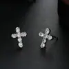 Nuevos Pendientes de Tachuela de Circonita Cúbica Cruzada Moda Masculina Versátiles Simples Modernos Pendientes para Mujer Joyería de Lujo Ligero Sensación de Alta Gama