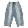 Calças Infantis Primavera e Outono Jeans de Barra Reta Calças Longas 2026 Novas Calças Longas Casuais Versáteis Lindas para Meninos