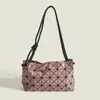 Bolsos para Mujer 2025 Nueva Moda Geométrico Acolchado Bolso de Hombro Tendencia Japonesa Bolso Tofu Pequeño Cruzado de Mujer Piel Suave