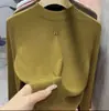Camiseta interior básica de manga larga y cuello medio para mujer, nueva colección de principios de otoño 2026, corte ajustado, adelgazante, blanca, simple, versátil