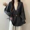 Roupas femininas plus size coleção outono 2026, design único, falso duas peças, moderno, acinturado, blusa casual de manga longa com cinto