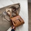 Mochilas Transfronterizas para Estudiantes Universitarios que Van a Clase para Mujer 2025 Nuevo Dibujo Animado Lindo Mochila Cruzada de Alta Gama