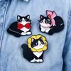 Broche de Metal Série Gato Preto Desenho Animado Laço Criativo Gato Insígnia de Animal Fofo Acessórios para Roupas Alfinete de Lapela