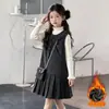 Traje de Otoño/Invierno para Niñas 2026 Nuevo Dulce Estilo Coreano Niños Medianos/Mayores Falda Plisada con Lazo Traje de Año Nuevo