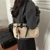 Bolso de Hombro Estilo Coreano Viajero Retro 2025 Nicho Bolso de Mano Portátil Bolsa Pequeña Mate Nuevo para Mujer Venta al por Mayor Transfronteriza