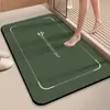 Tapete de Porta de Banheiro Doméstico de Lama Diatomácea Tapete de Banheiro Absorvente à Prova d'Água Cortável Antiderrapante Tapete para Pés Fábrica