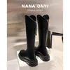 Botas Altas de Cuero Genuino Corte en V Talla Grande 4142 para Mujer 2023 Suela Gruesa Pierna Ancha Estilo Europeo y Americano