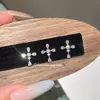 Pendientes de Cruz de Diamante Gota de Agua Acero de Titanio Cierre de Rosca High-End Exquisitos Pendientes para Mujer