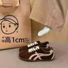 Zapatos ortopédicos para mujer, zapatos Argan, nuevos zapatos casuales versátiles de boca poco profunda para primavera 2026, zapatos blancos populares de suela plana ligera