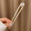 Horquilla de Aleación para Mujer Nueva Primavera 2025 Nuevo Estilo Chino Horquilla en Forma de U con Perla Antigua Accesorio para el Cabello Diario