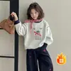Moletom Espesso para Meninas Outono e Inverno 2025 Nova Roupa Infantil Estilosa Estilo Coreano Top Inverno Infantil com Forro de Fleece