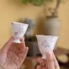Taza de té de flor de rosa pintada a mano en polvo tierno taza maestra del hogar taza de té exquisita para damas taza de invitado de cerámica juego de té kung fu