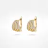 Pendientes de clip de cobre de venta caliente transfronterizos europeos y americanos, Pendientes de moda vintage de múltiples capas, Accesorios para orejas con diseño creativo hueco densamente incrustado