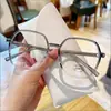 Nuevas Gafas Antiluz Azul Tr de Moda Sin Receta, Lentes de Estudiante a la Moda, Estilo poligonal popular entre mujeres y hombres