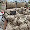 Venta al por mayor del fabricante Juego de cuatro piezas de Gasa Arrugada Plisada de Encaje Clase A, Cómodo y Suave, Algodón Lavado Floral Lindo de Primavera y Verano