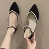 Sandálias femininas versáteis 2025, adequadas para saias, sapatos de tira única com pérolas, sapatos Mary Jane pontudos estilo fada, sapatos de avó