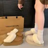 2026 Estilo Coreano Invierno Nuevo de Moda Piel y Piel Integrados Felpa Boca Forro Polar Suela Gruesa Abrigo Cálido Zapatillas de Media Caña Cerradas