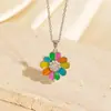 Collar con Colgante de Margarita Esmaltada Chapado en Oro con Circonita, Cadena para Clavícula de Flor con Diseño de Nicho de Lujo Ligero