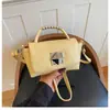 Bolso de Hombro de Lujo de Nicho 2026 Nuevo Bolso Cruzado de Moda para Mujer Versátil Bolso Cuadrado Pequeño Bolso de Mano Pequeño de Alta Calidad