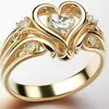 Nuevo Anillo Popular Estilo Lujo Calado Forma de Corazón Circonita Creativo Moderno para Mujer Huajie Venta al por Mayor