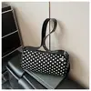 Bolsa de lunares de nicho súper popular para primavera y verano para mujer 2026 Nuevo Bolso cruzado versátil retro Bolso de un solo hombro de axila Bolso cilíndrico