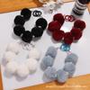 Nueva cadena de bolas de pelo de colores de peluche para decoración de funda de teléfono, anillo de resorte con pintura creativa, accesorios para decoración de bolso de mujer