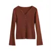 21/9 Otoño Nuevas Llegadas Otoño Minimalista Old Money Ajustado Manga Larga Retorcido Cuello V Pequeño Suéter Básico F1301