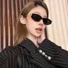 Óculos de Sol Cat-Eye Estilo Hot Girl Populares para Mulheres, Leves, Proteção UV, Óculos de Sol Oval Retrô Estilo de Rua